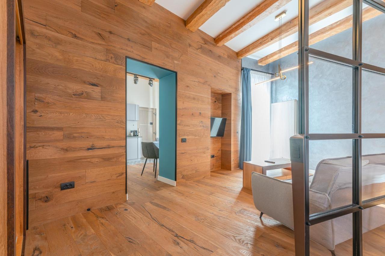 Premium Suites Postavarului Брашов Экстерьер фото
