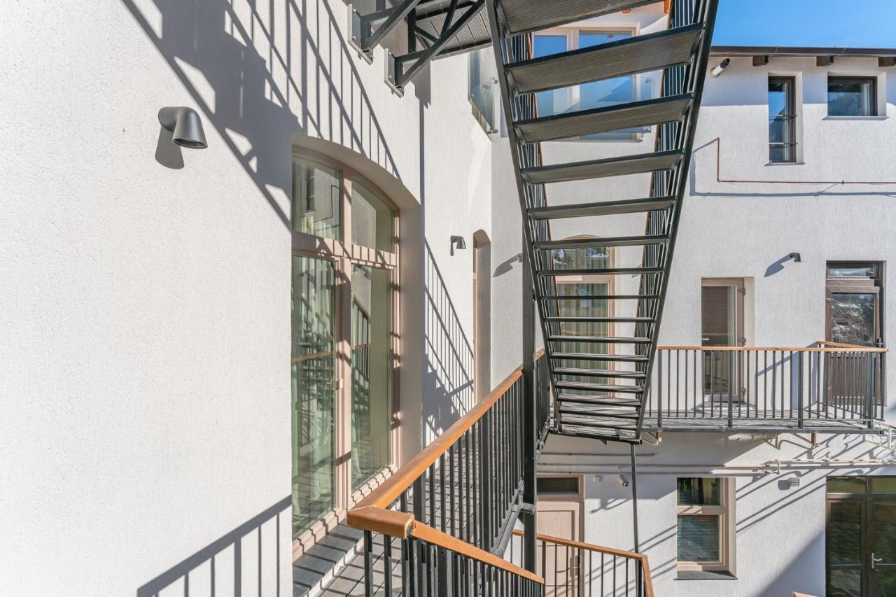 Premium Suites Postavarului Брашов Экстерьер фото
